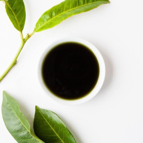 Tamanu oil (cold pressed)